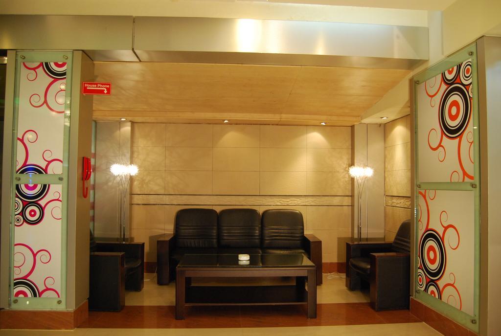 Rigs Inn Дакка Экстерьер фото